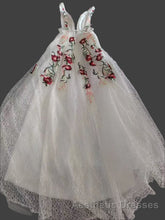 Charming Floral Embroidery Long Evening Prom Dresses V Neck A Line Party Dresses